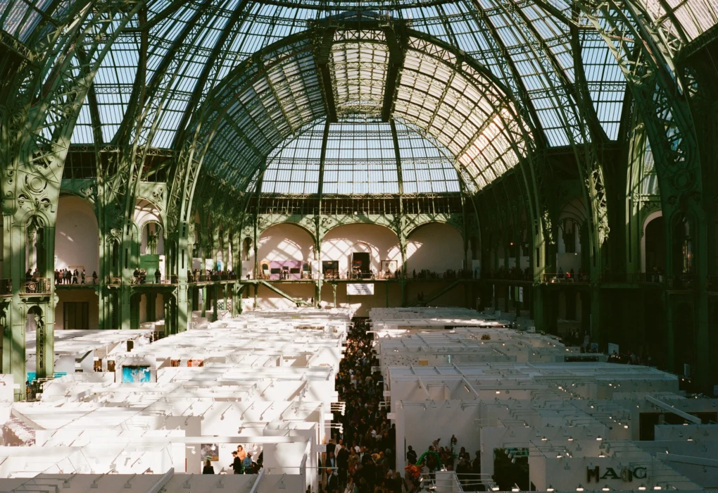 Warren Levy art : Art Basel Paris 2025 : le triomphe du geste pictural